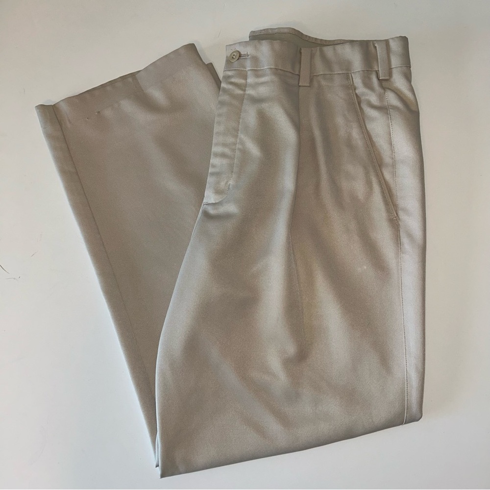 Nike Golf Pants FitDry mens‎ pleated cream polyester golf pants size 35x32